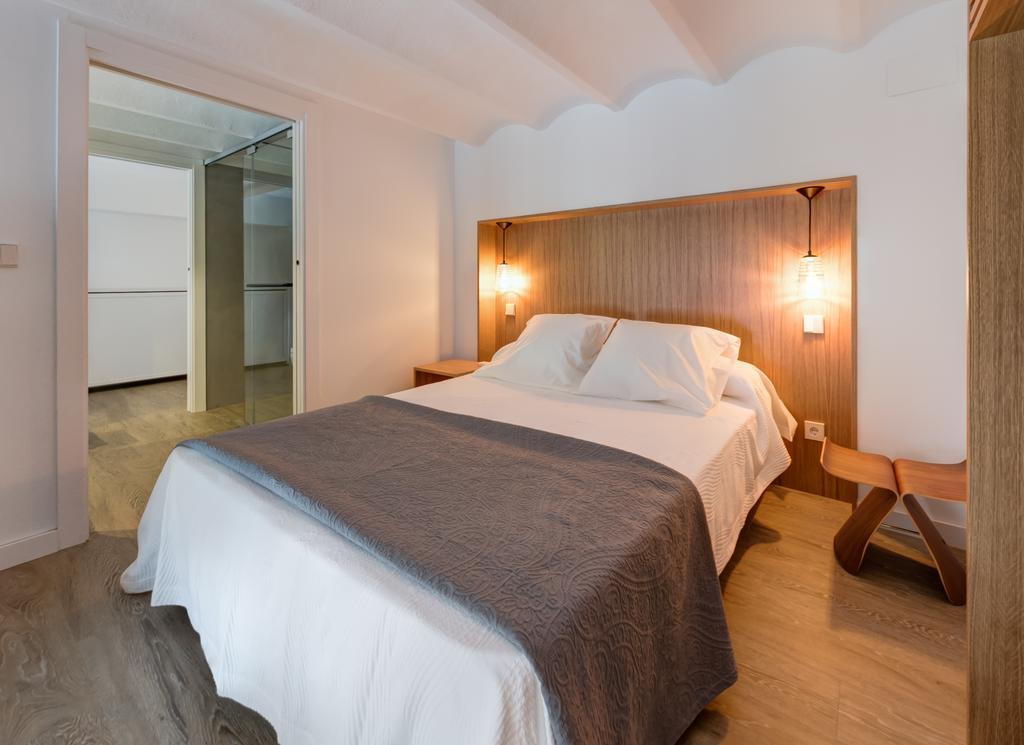 Puerta Del Arenal II Apartment Seville Ngoại thất bức ảnh